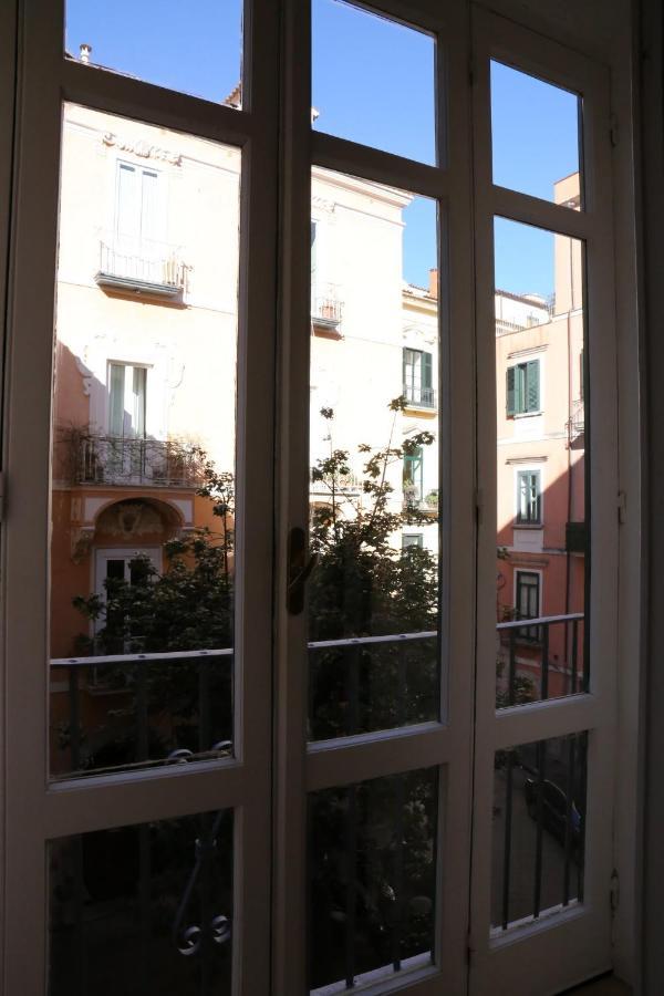 סלרנו Suite Palazzo Luciani מראה חיצוני תמונה