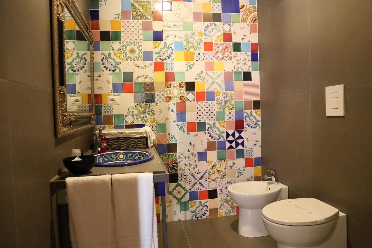 סלרנו Suite Palazzo Luciani מראה חיצוני תמונה