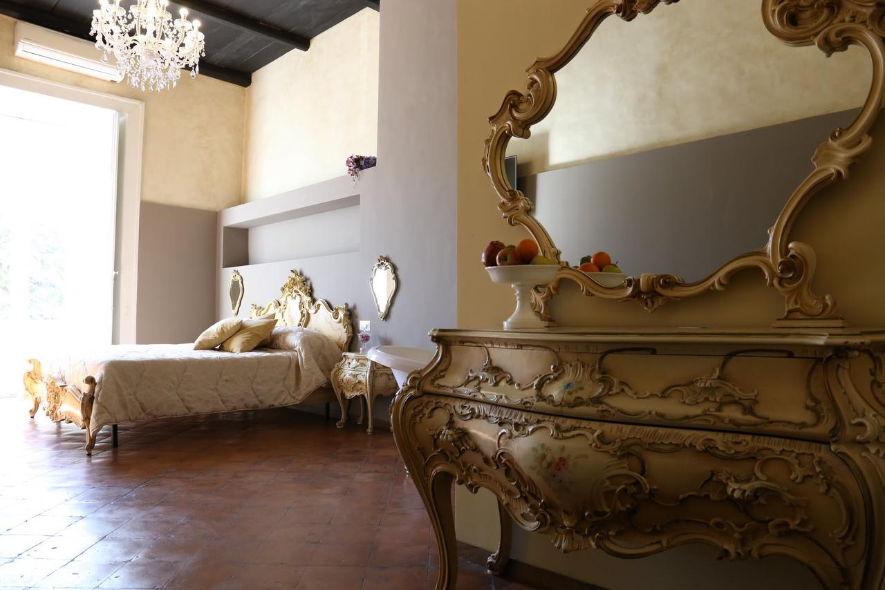 סלרנו Suite Palazzo Luciani מראה חיצוני תמונה
