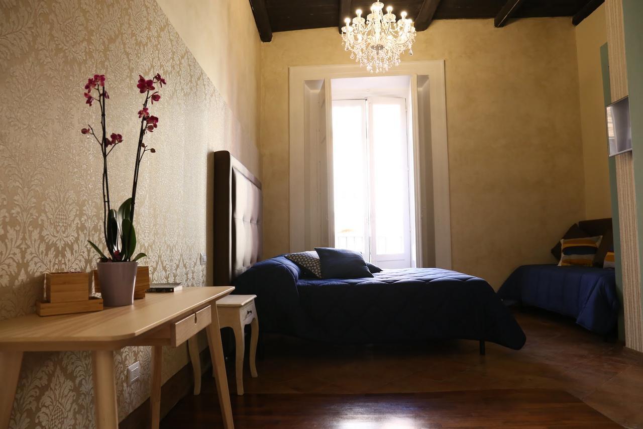 סלרנו Suite Palazzo Luciani מראה חיצוני תמונה