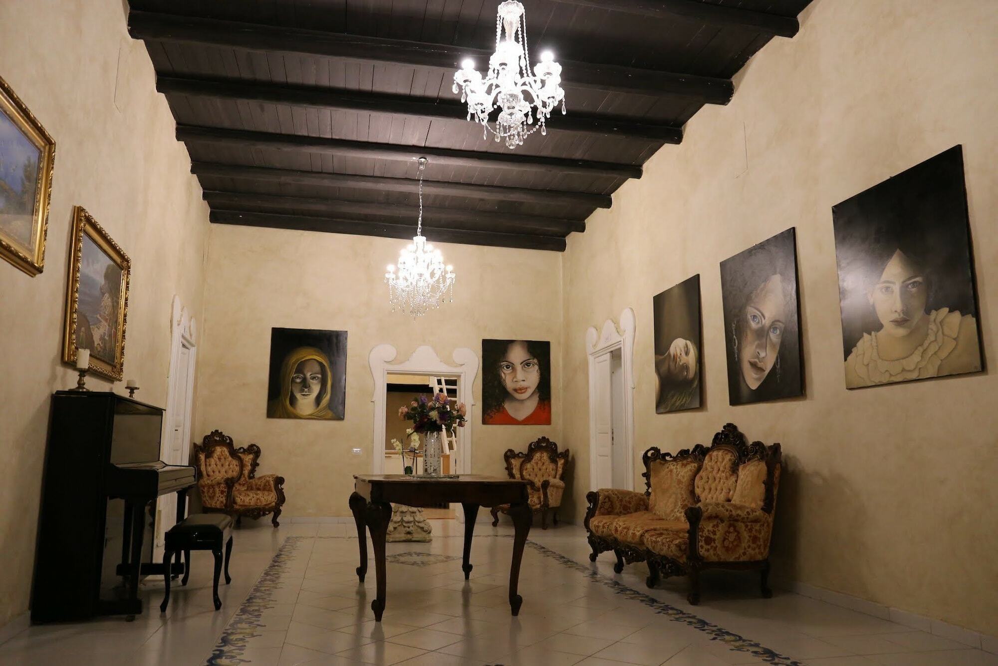סלרנו Suite Palazzo Luciani מראה חיצוני תמונה